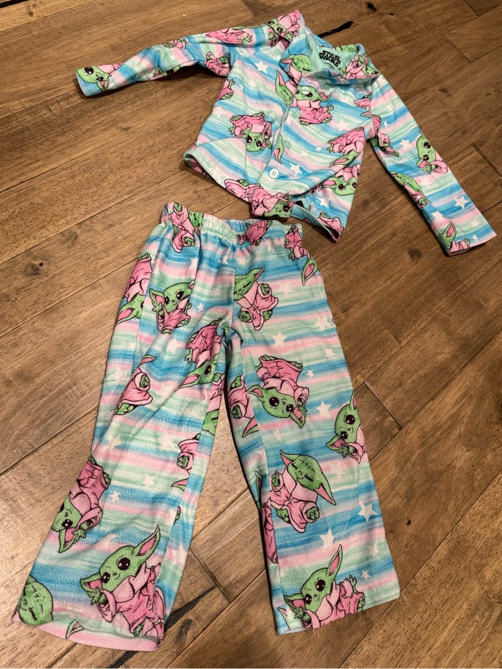 Star Wars Baby Yoda Kids Pink & Green Character Pajama Set - Two-Piece Sleepwear - Picture 1 of 5